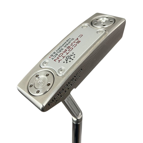 Scotty Cameron 2023 Super Select Newport 2.5 Plus Putter - Store Display Demo